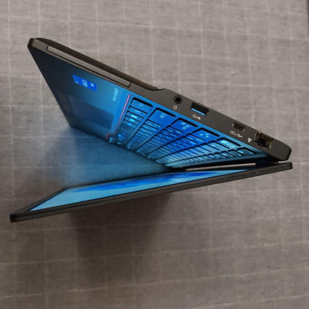 日本製 Fujitsu 美品 13世代 i5 32GB 新品 1TB 軽量薄型