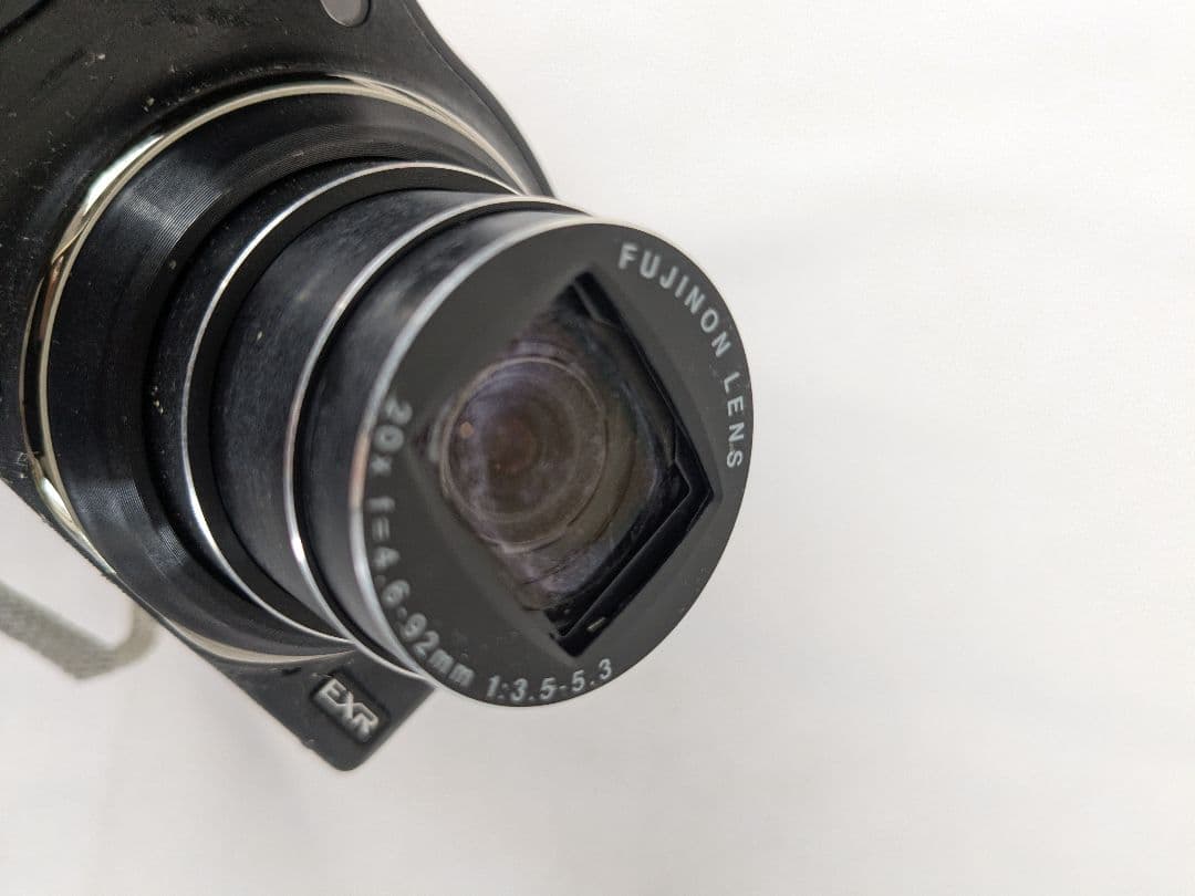 FINEPIX F800EXR デジタルカメラ