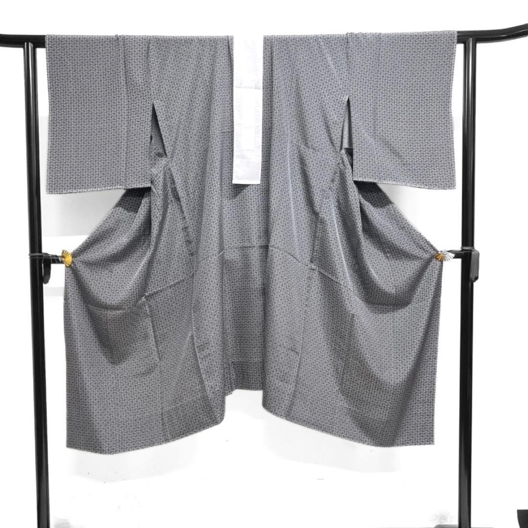 未着用　襦袢　長襦袢　花　グレー　着物　053a d