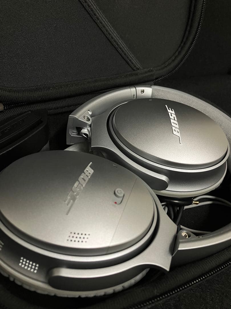 【未使用品】廃盤 Bose QuietComfort 35 シルバー 箱書類付き