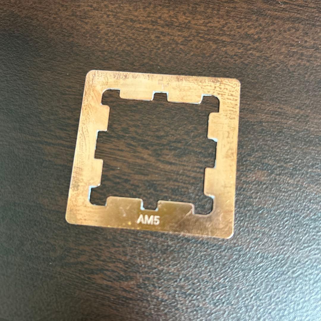 AMD Ryzen 7 7800X3D CPU cpuガードプレート付き