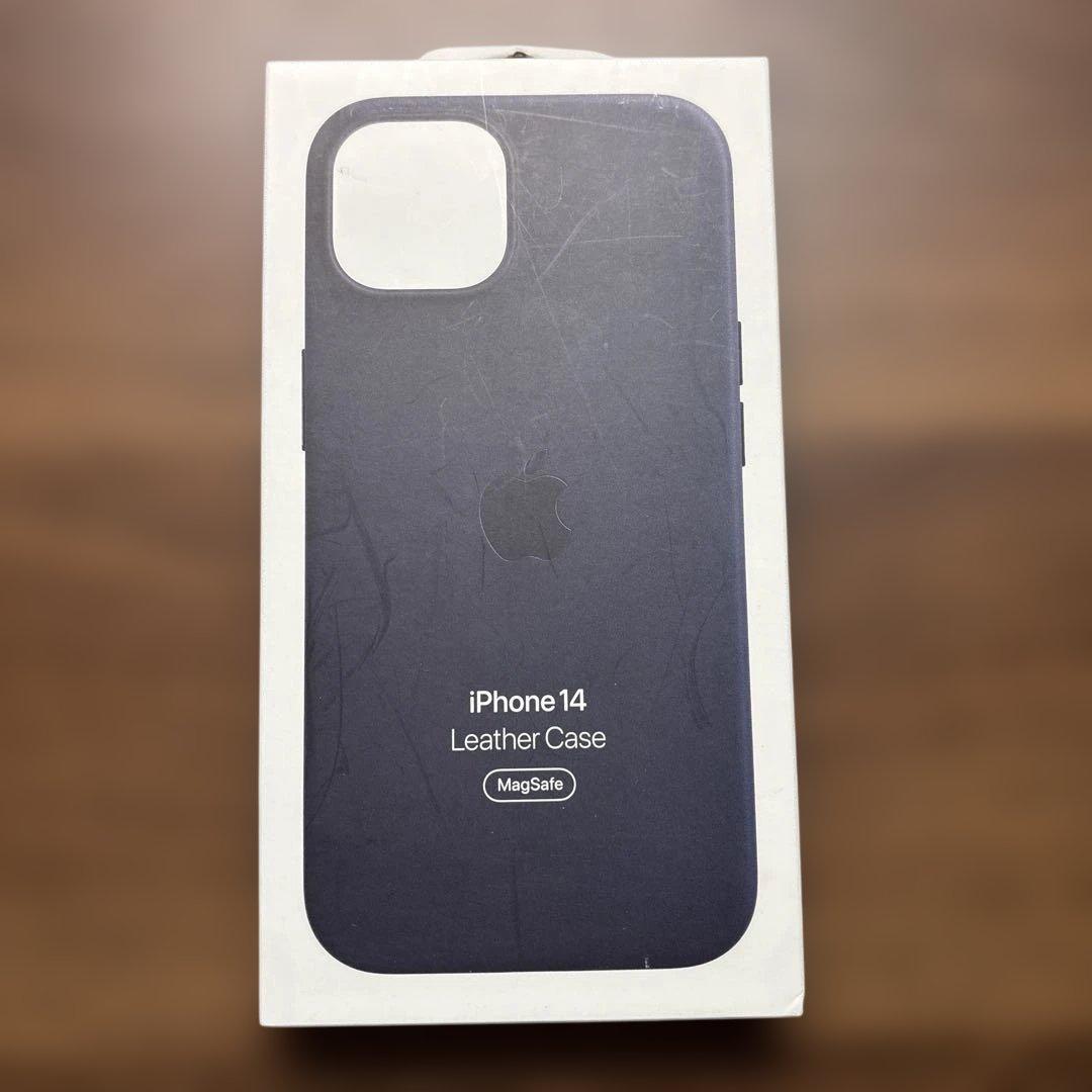 【新品未使用】iPhone14用純正レザーケース　ネイビー