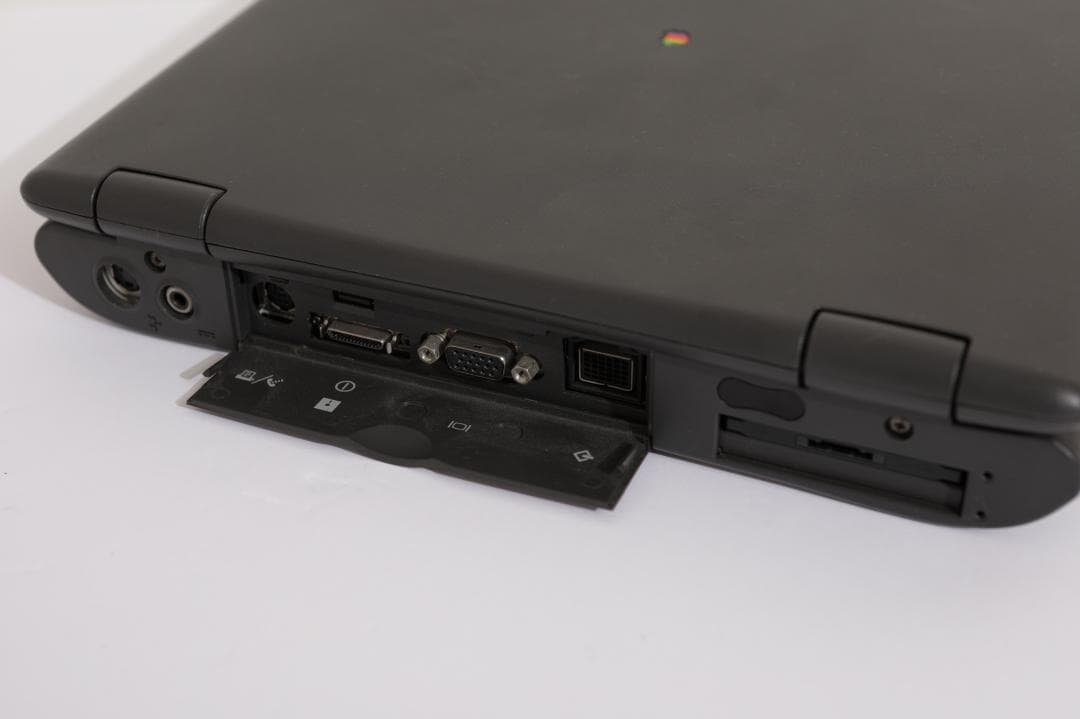 Apple PowerBook 2400c ブラック（付属品多数・動作品）