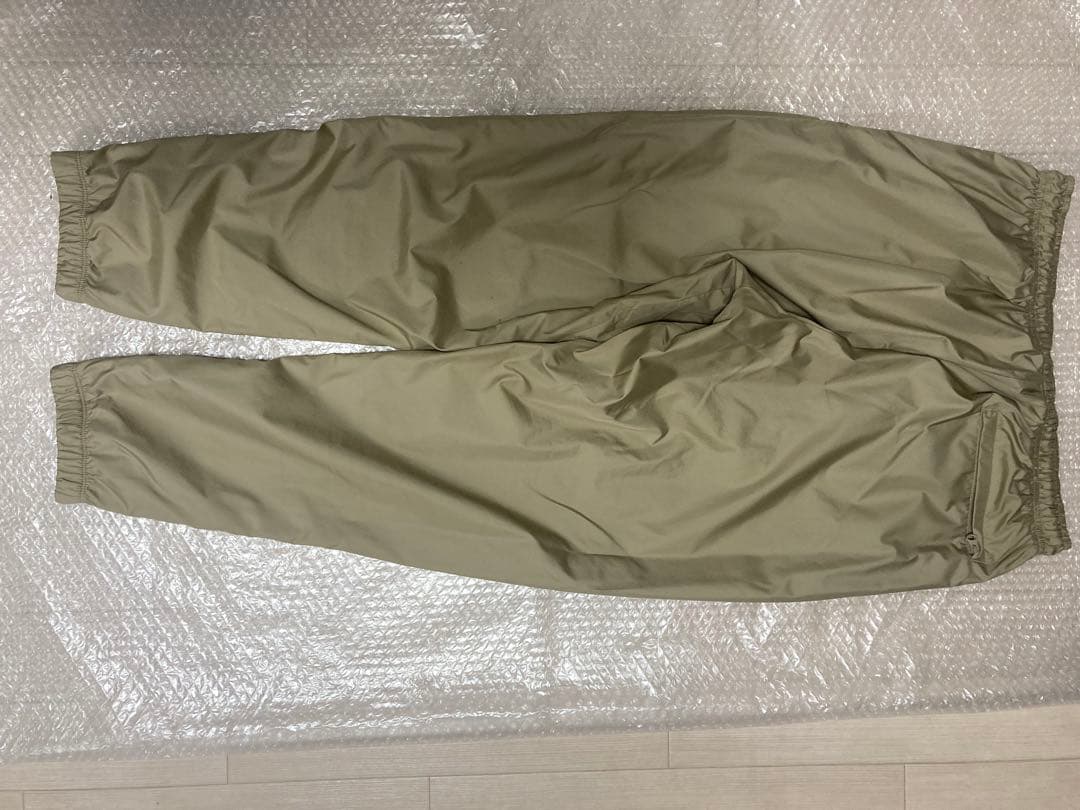 Nike ベージュ ジャケット パンツ セット