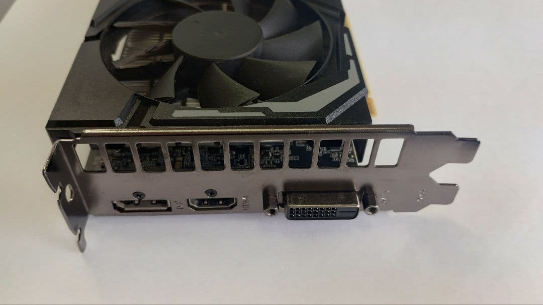 玄人志向 GF-GTX1650-E4GB/OC/DF