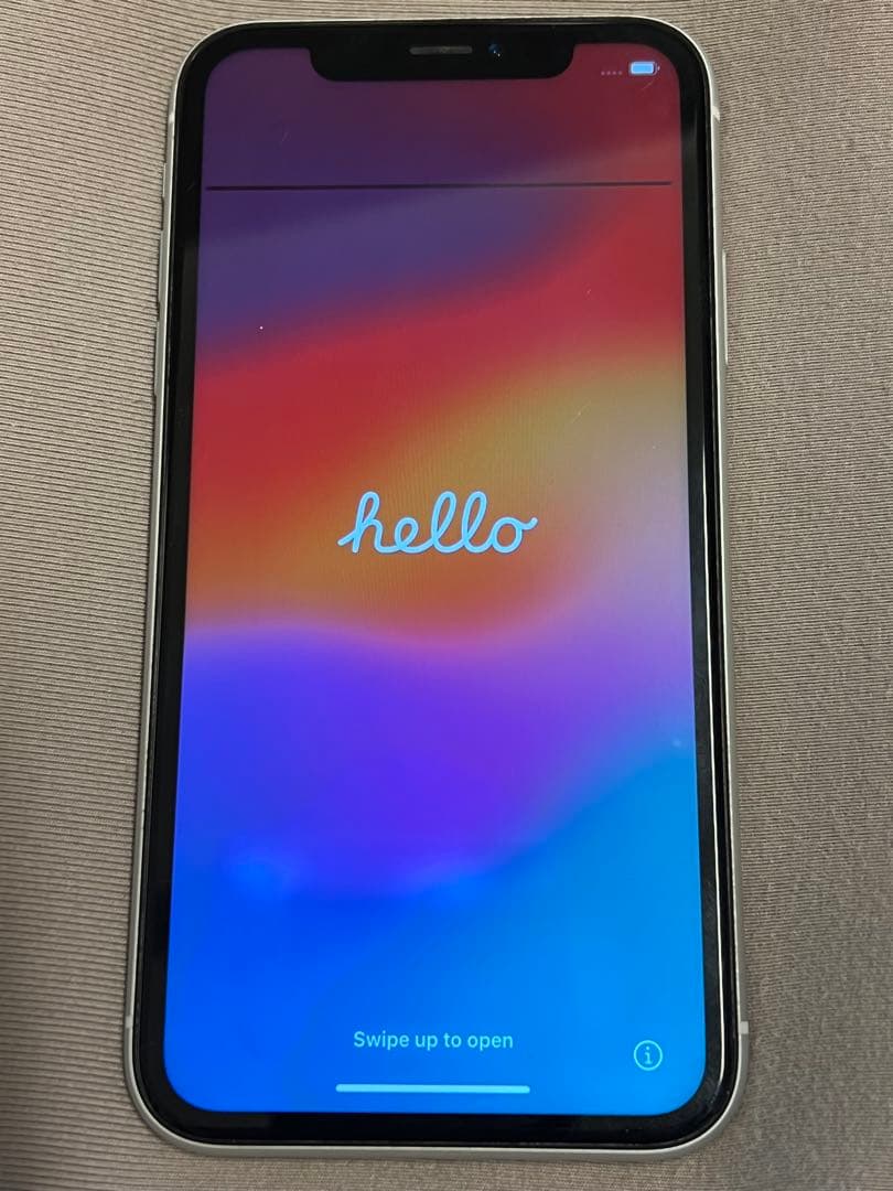 iPhone XR 64GB 本体　箱・付属品（一部）あり