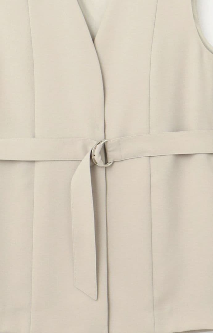 ２３区キューティクルストレッチツイル ジレ