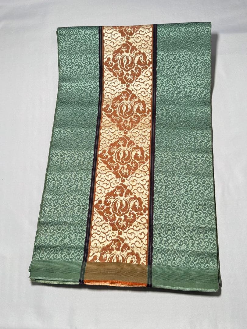 [とも] 本場筑前博多織　名古屋帯　正絹　唐草　緑　博多帯　カジュアル