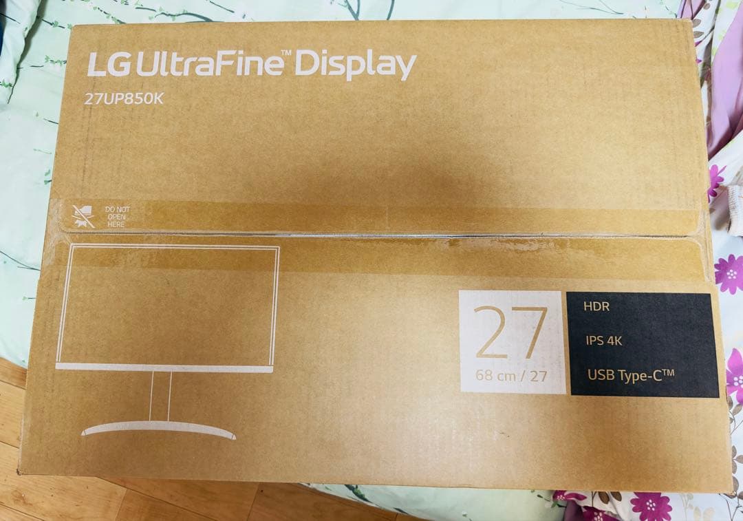 べ*た様 LG UltraFine Display 27UP850K 27インチ
