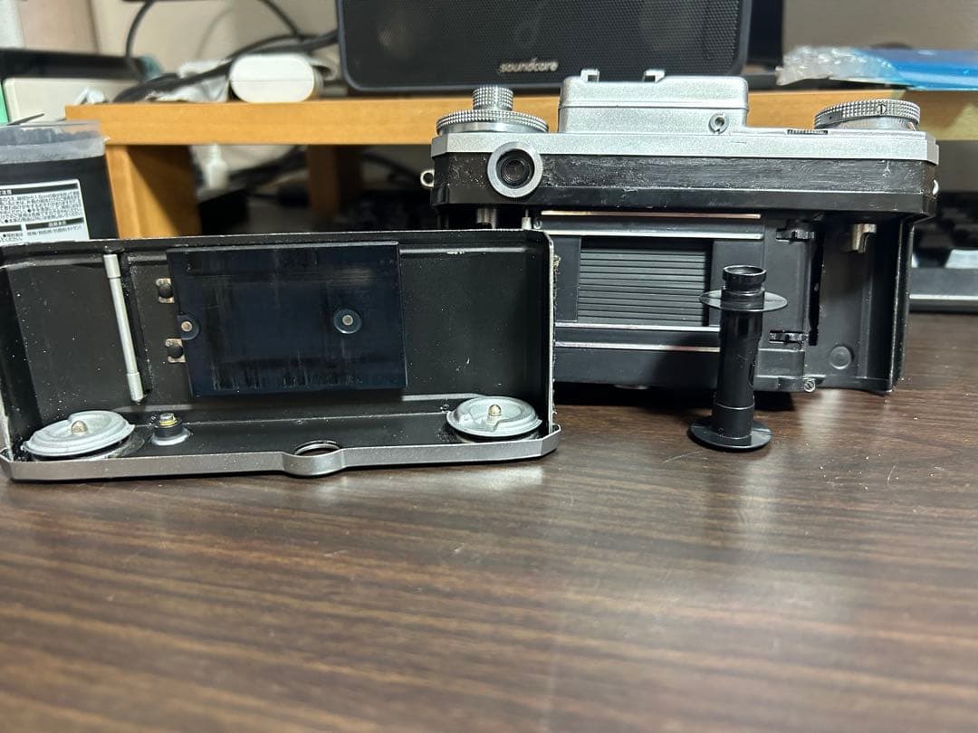 Kiev-4 + Jupier-8M 50mm F2 革ケース付き　作例あり