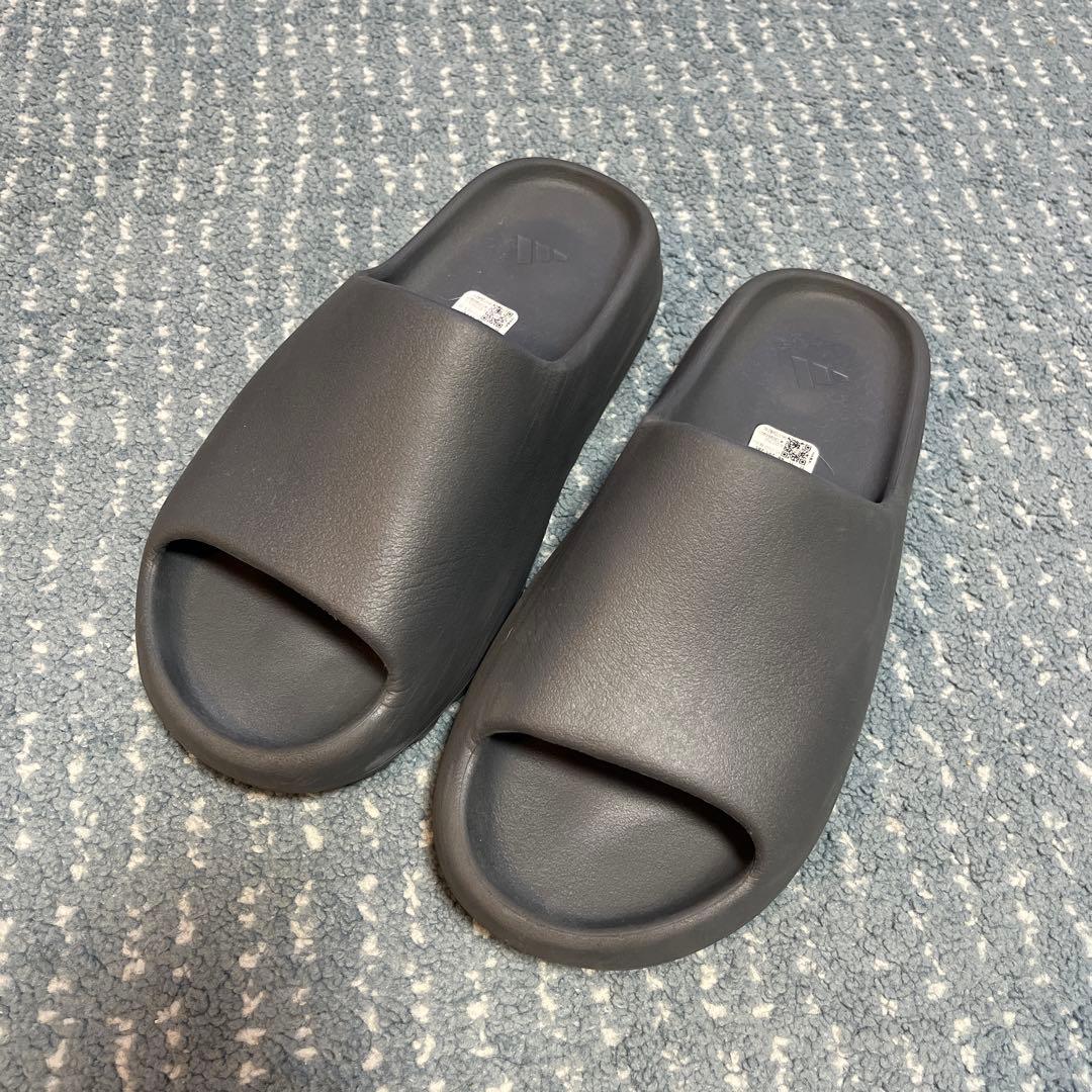 adidas サンダル イージースライド