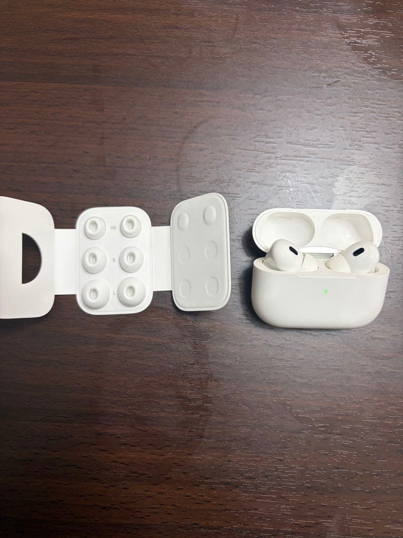 AppleAirPodsPro第2世代 本体／箱付き