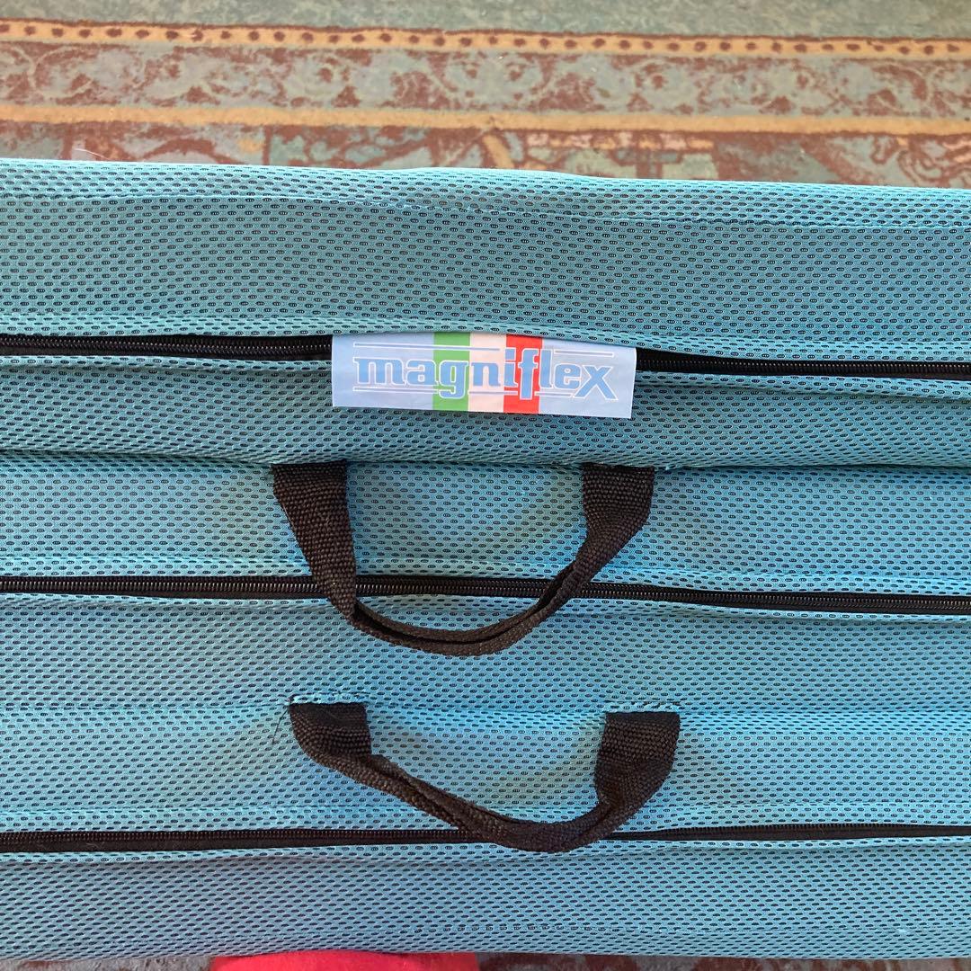 magniflex シングルマットレス 青