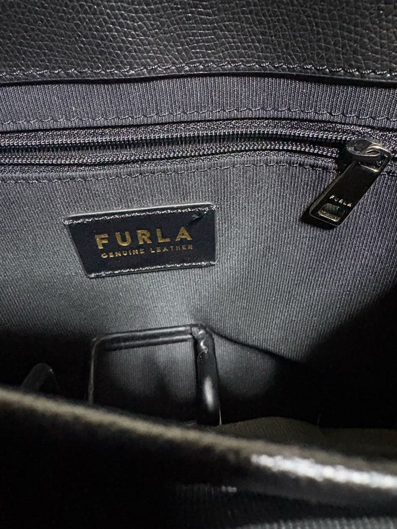 まーちゃん❁プロフ必読(•ᵕᴗᵕ•)⁾⁾ FURLA ショルダーバッグ