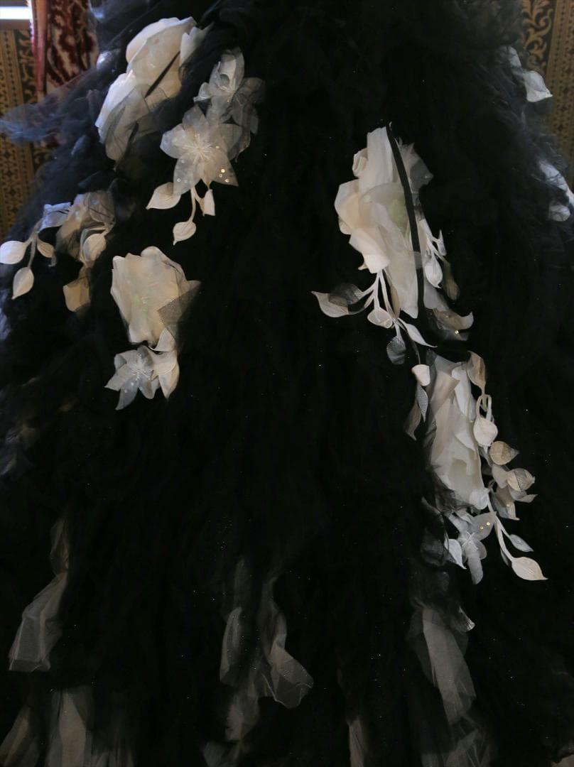 601クアロqualo高級ウエディングドレス7号9号11号モノトーンカラードレス