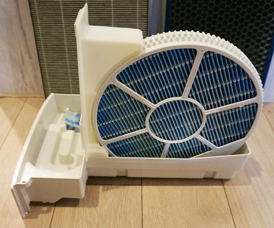 SHARP 空気清浄機 KI-NS70-W ホワイト