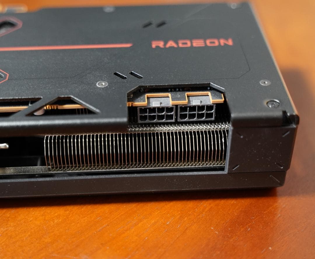 SAPPHIRE PULSE Radeon RX7800XT 16GB【美品】