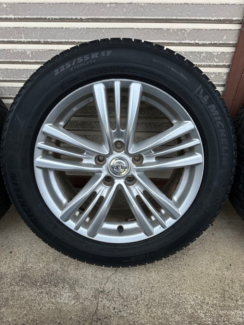 V36スカイライン純正17インチMICHELIN スタッドレスホイールセット