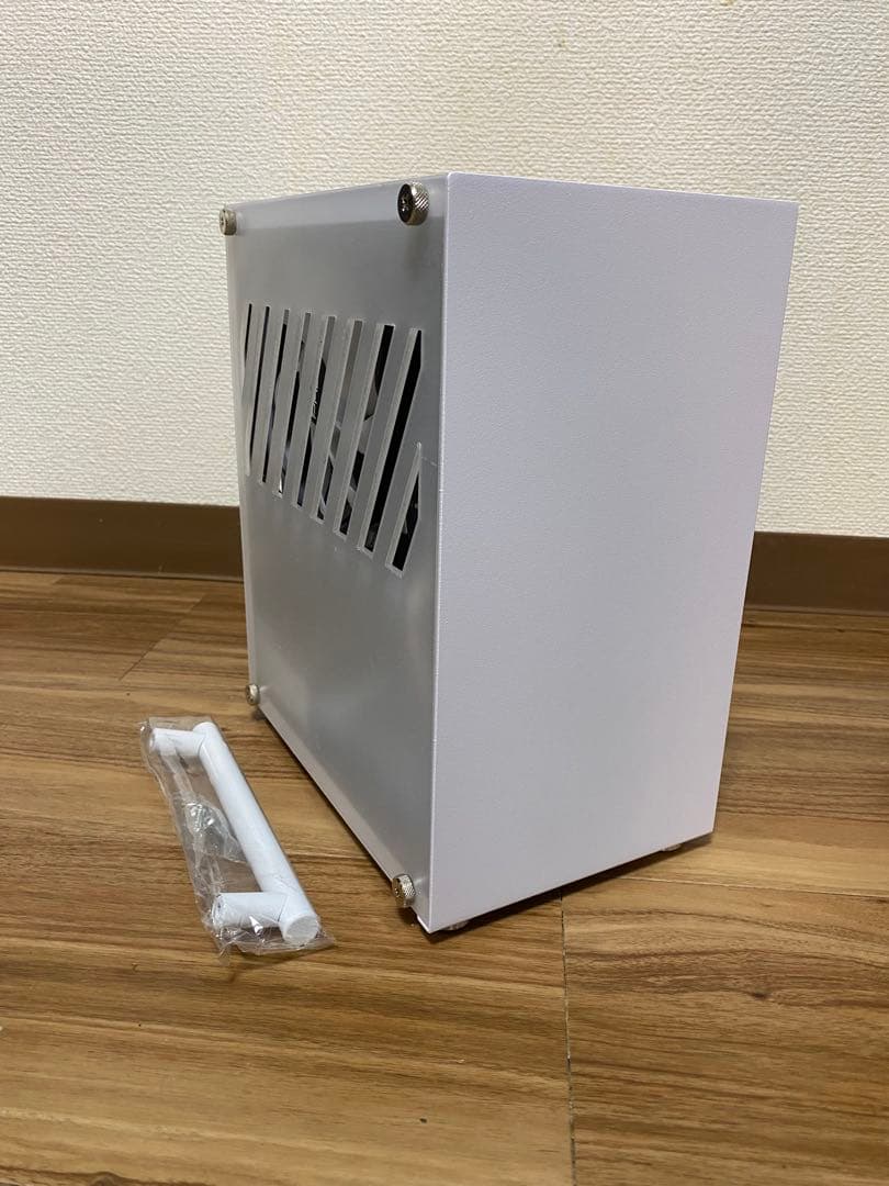 Ryzen5 8500G 小型デスクトップPC