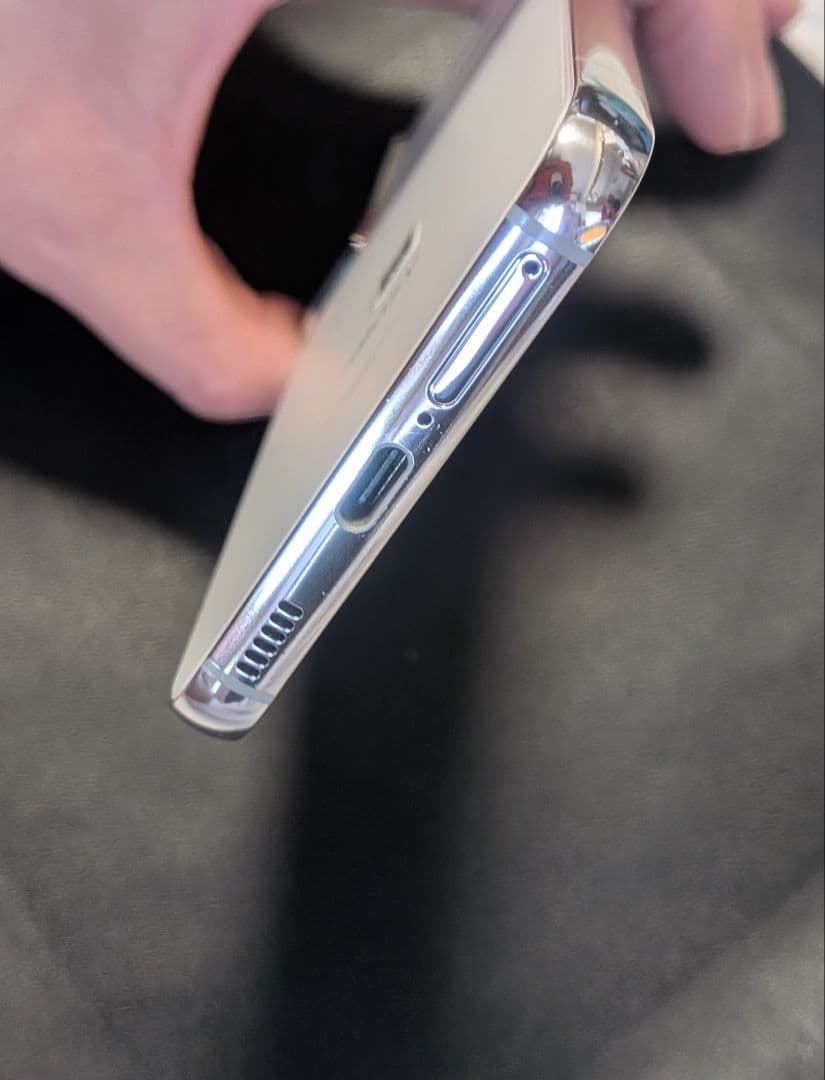 【中古】Galaxy S22 本体 UQ版 SCG13