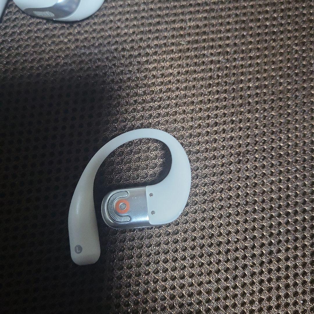 SHOKZ　OPENFIT2+ 骨伝導イヤホン ホワイト 充電ケース付き