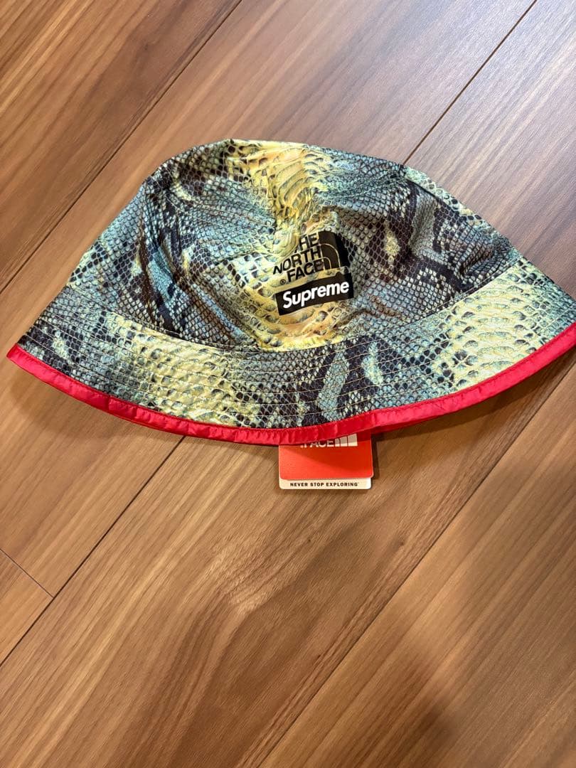 美品 Supreme THE NORTH FACE リバーシブル Crusher