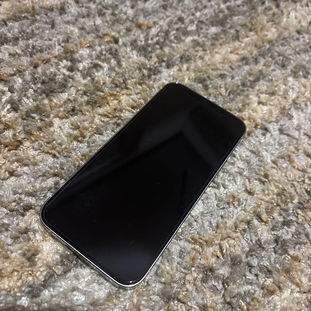 iPhone 12 pro 128G バッテリー76%