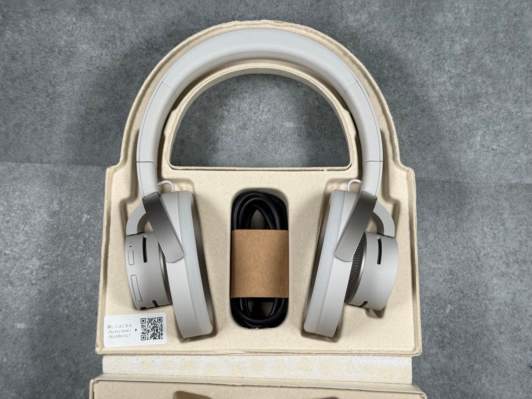 nwm ONE ライトグレイ MBH001