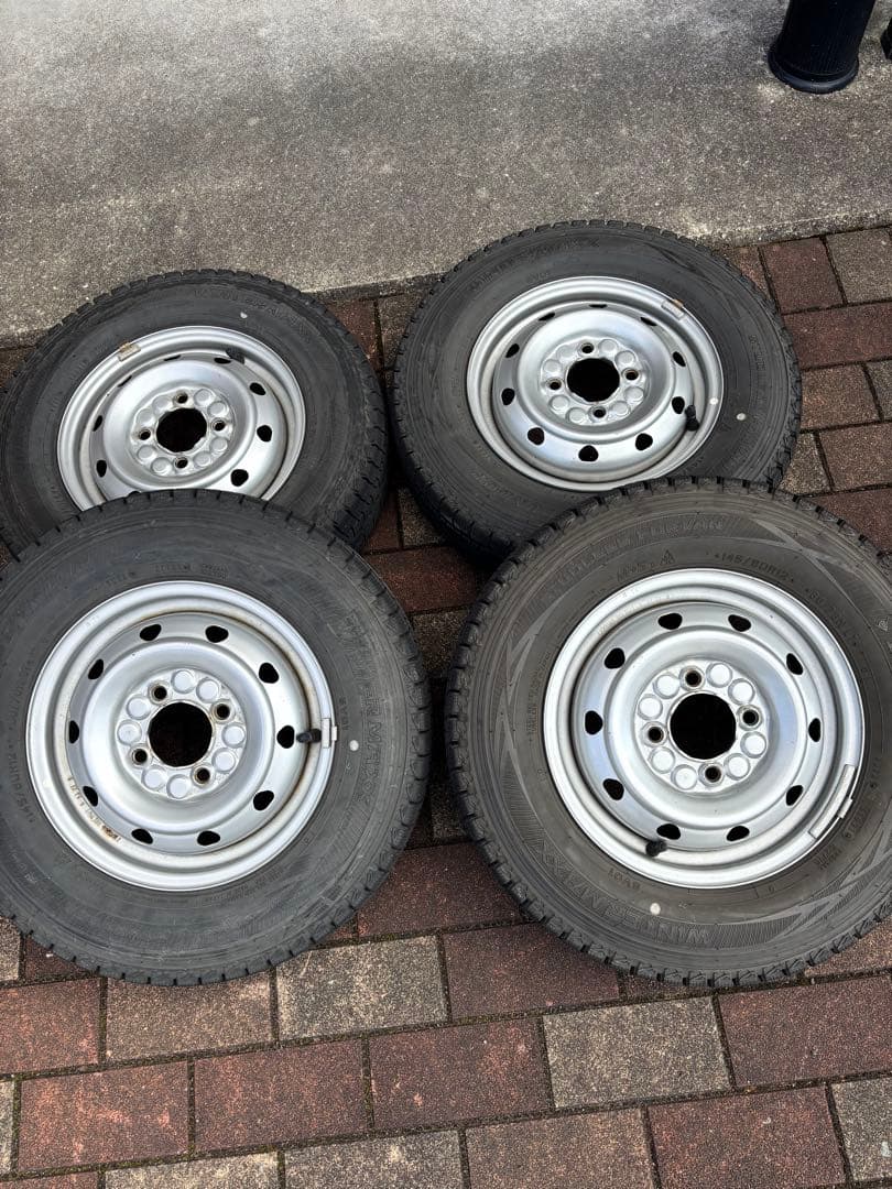 軽バンスタッドレスタイヤセット！
