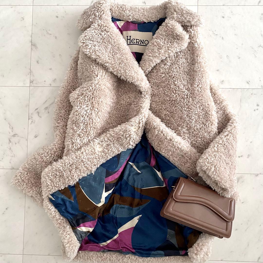 美品 ヘルノ HERNO カーリーコート '22年商品 ボア エコファー 42
