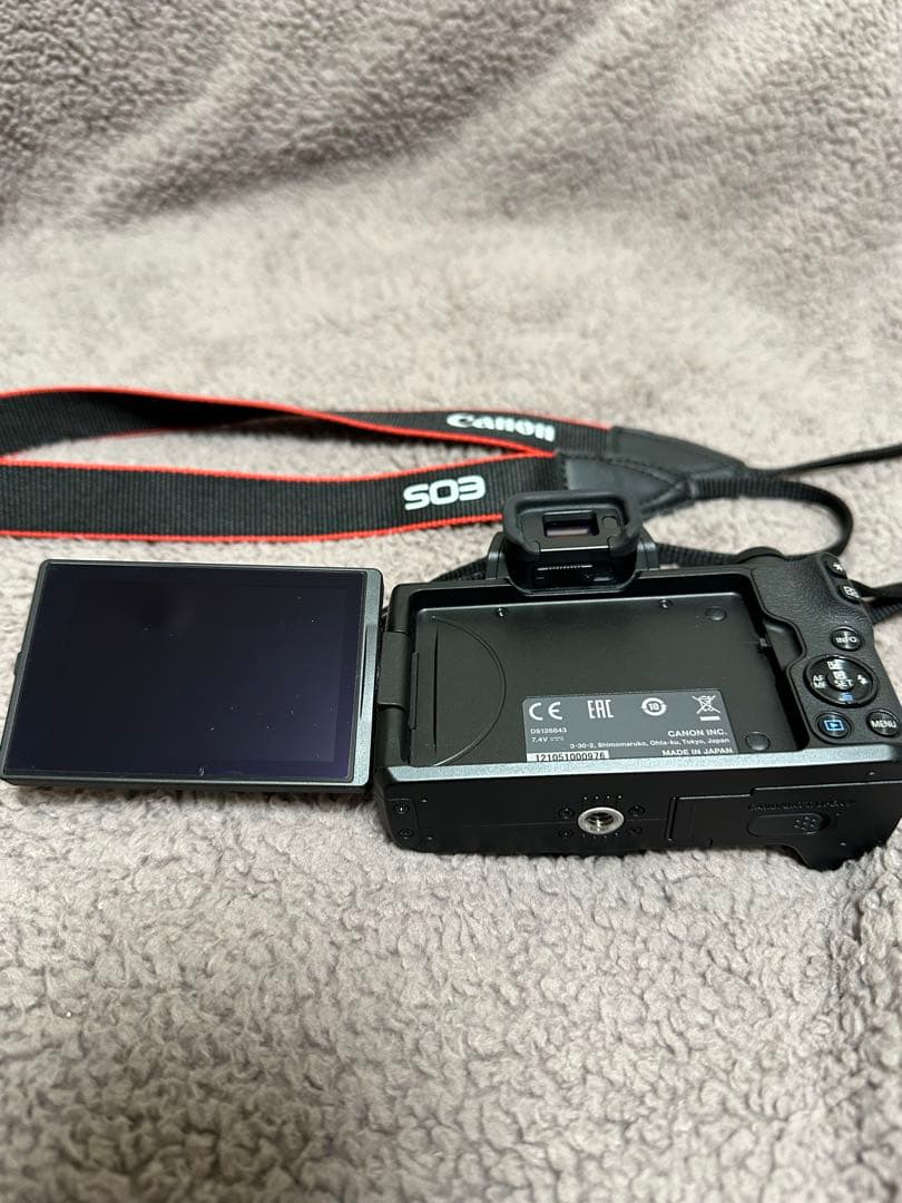 Canon EOS KissM2 一眼カメラ　ミラーレス　箱、説明書付き
