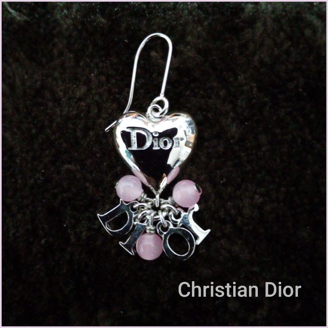 ぼっちゃろ Christian Diorロゴ入チャームピアス(片耳用)＆袋