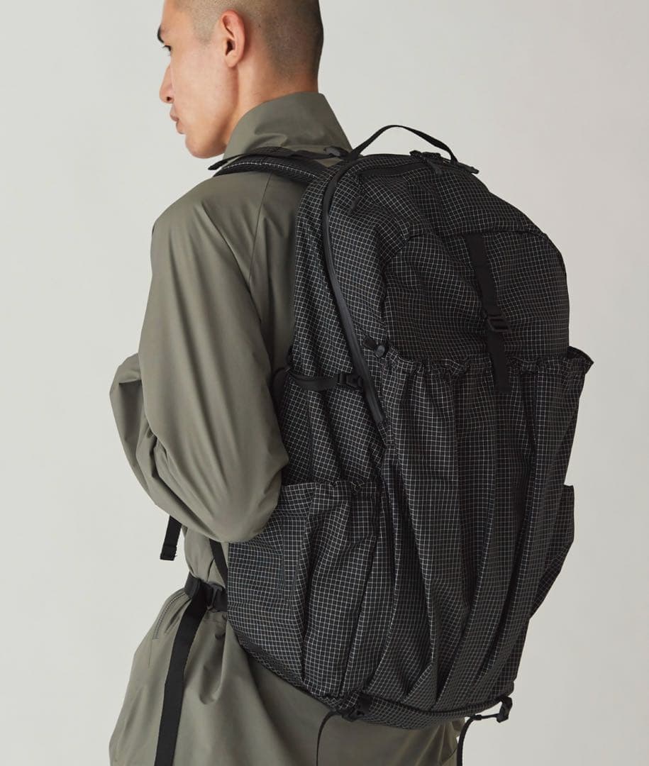 peak トランジット バックパック 大容量 アークテリクス サロモン