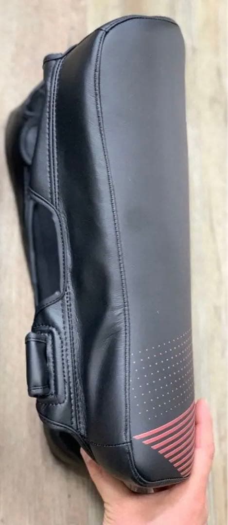 カーフキックミット左右利用できます