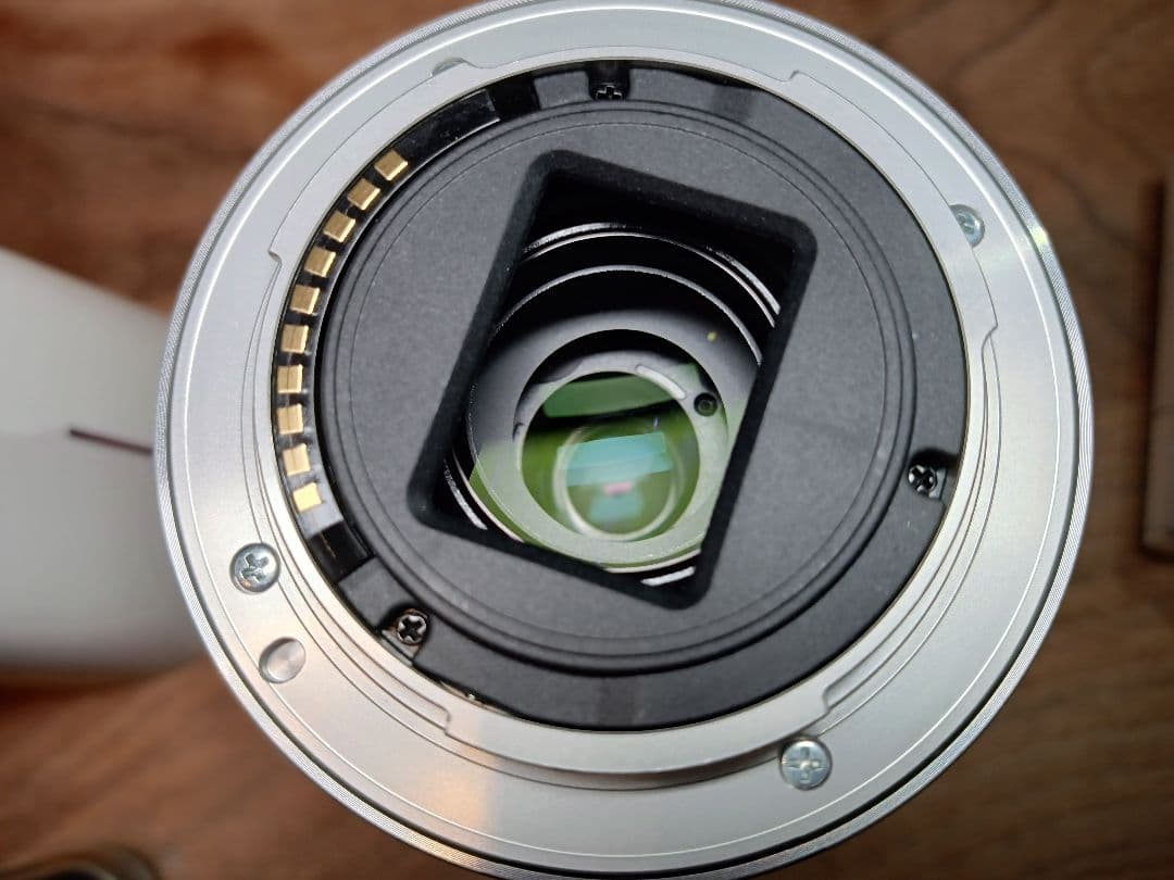 お*】様 【メーカー保証 5月6日迄付帯】SONY E 55-210mm F4.