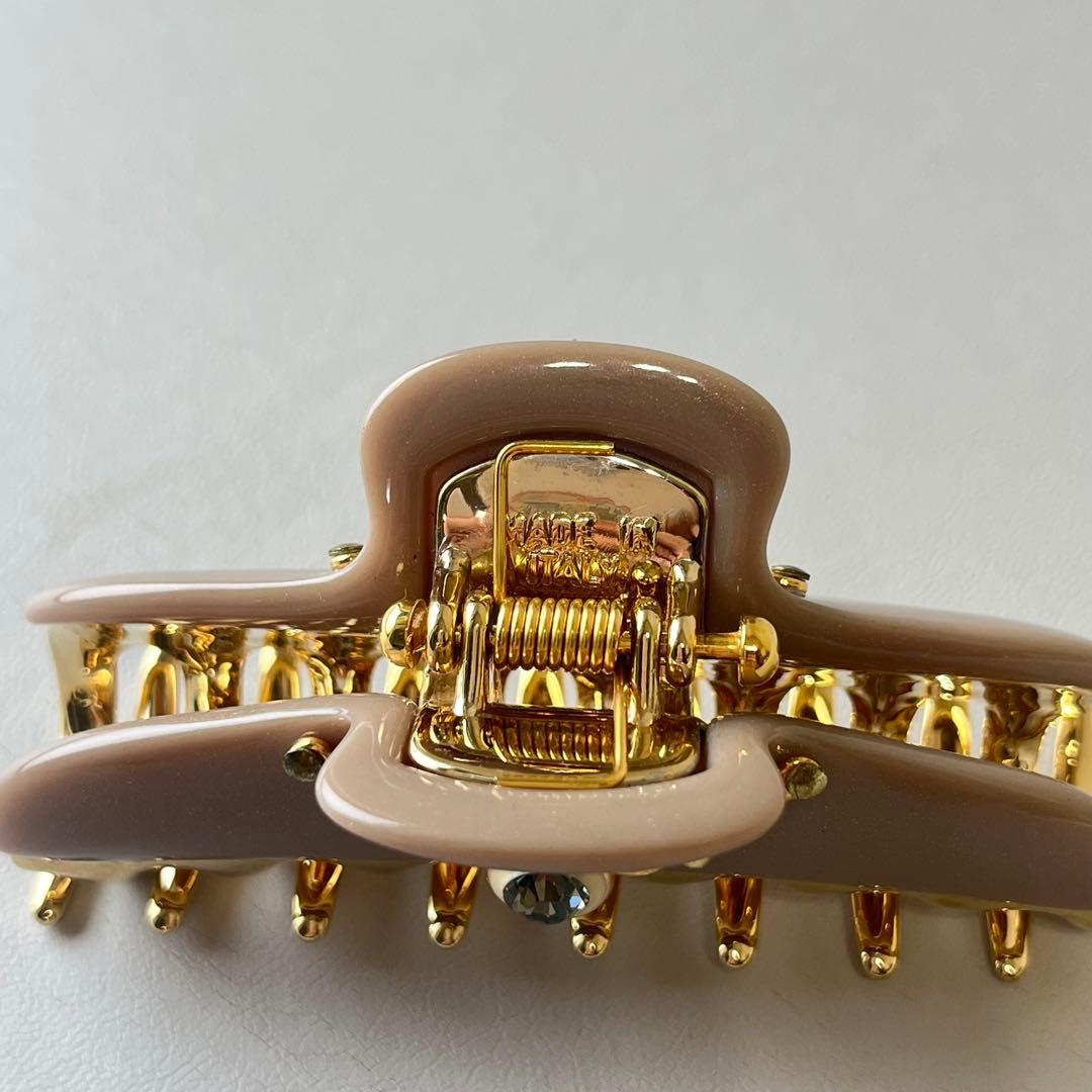 【美品】acca ヘアクリップ　ベージュ　ビジュー付き　イタリア製