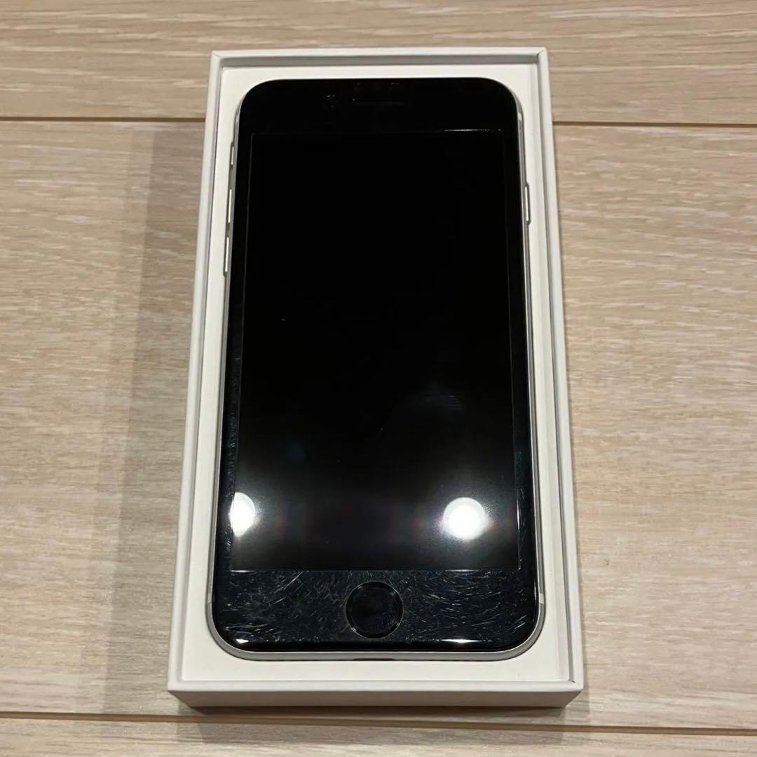 Apple iPhoneSE 第2世代 64GB White SIMロック解除済