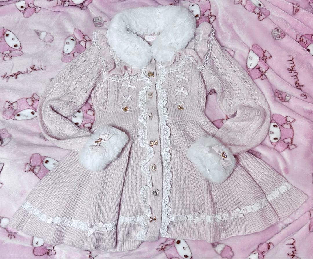 LIZLISA リズリサ ファーカラーペプラムカーディガン ピンク 試着のみ