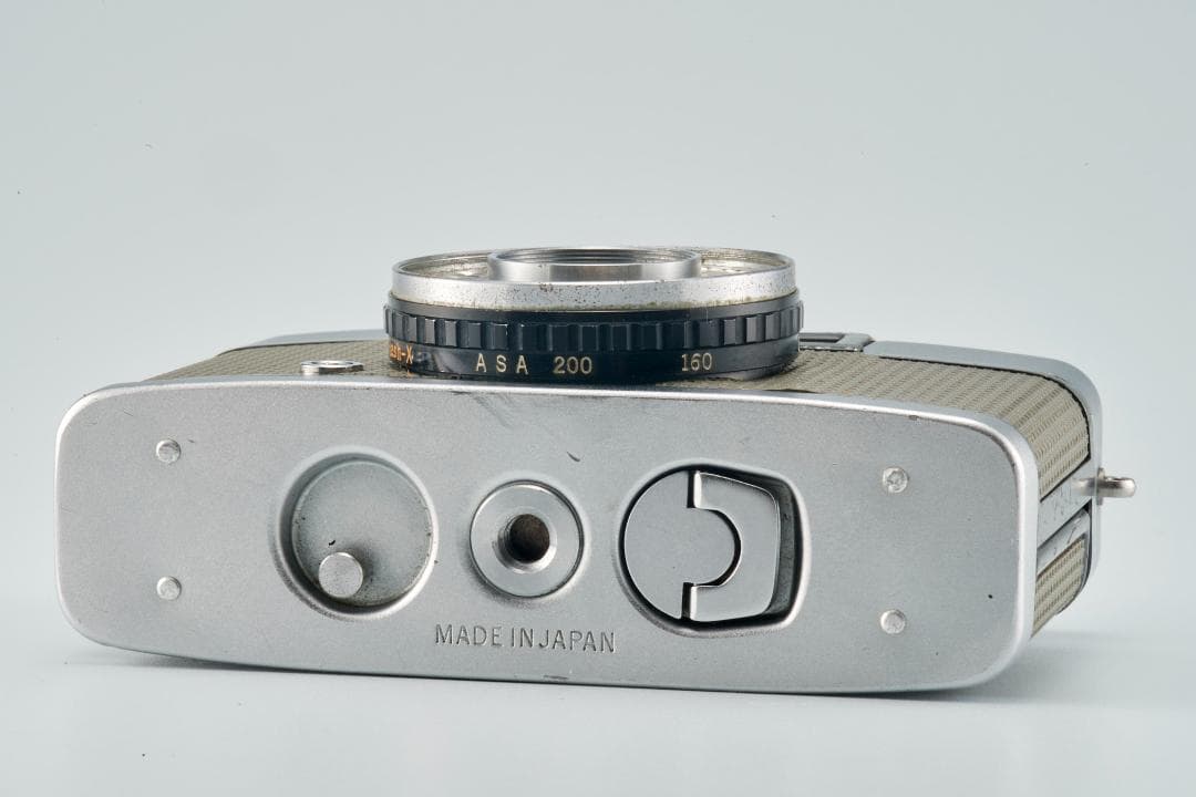 OLYMPUS PEN-EE 35mm ハーフフレームフィルムカメラ#B4