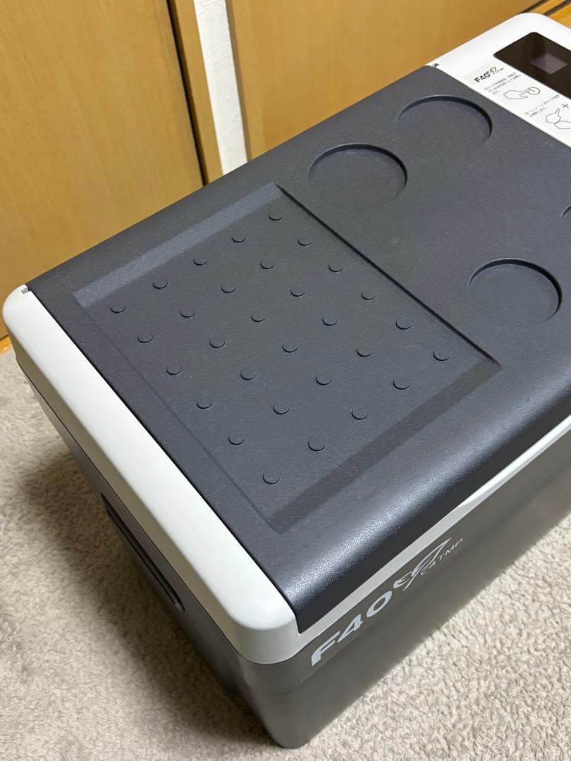 車載ポータブル冷蔵庫 F40C4TMP 28L大容量 12V DC