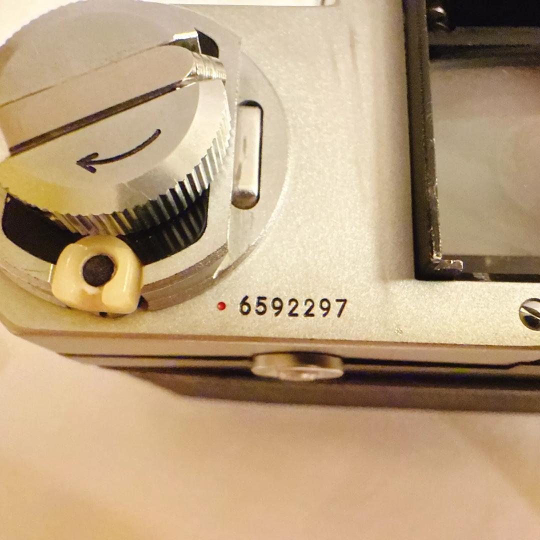 Nikon F アイレベル 日本光学 赤点 ファインダーなし　659万台