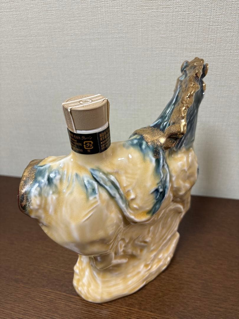 サントリー SUNTORY ローヤル 干支ボトル 馬 2014年 600ml