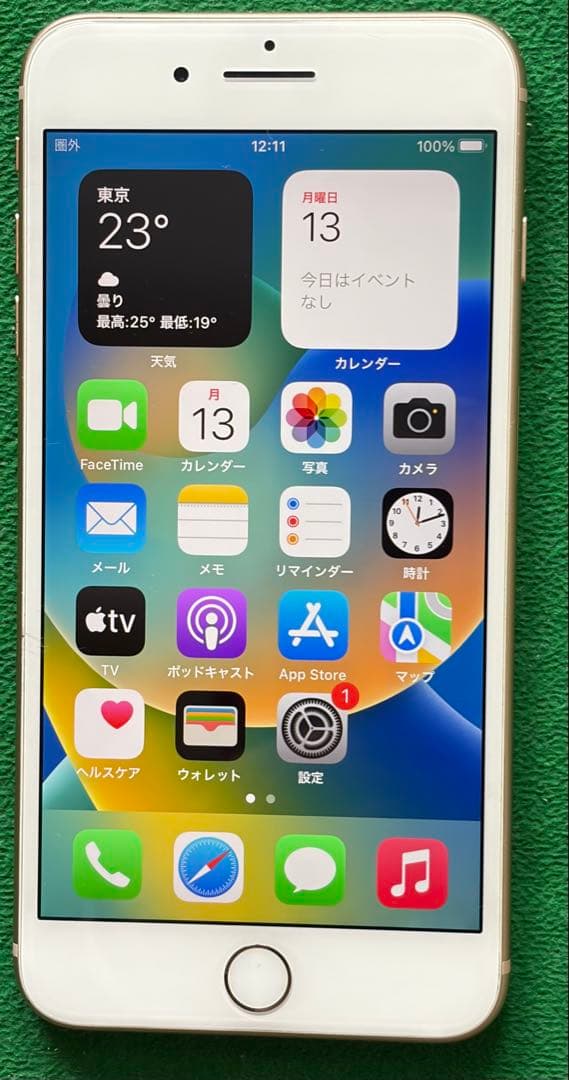 値下げ　iPhone 8 Plus Louis Vuittonケース付き