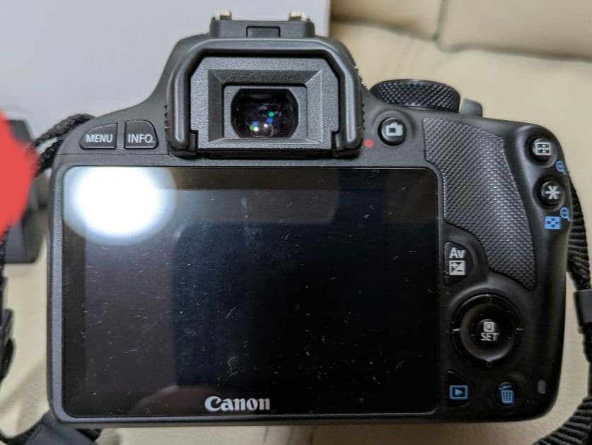 Canon kissx7 デジタル一眼レフカメラ 2本レンズ付き