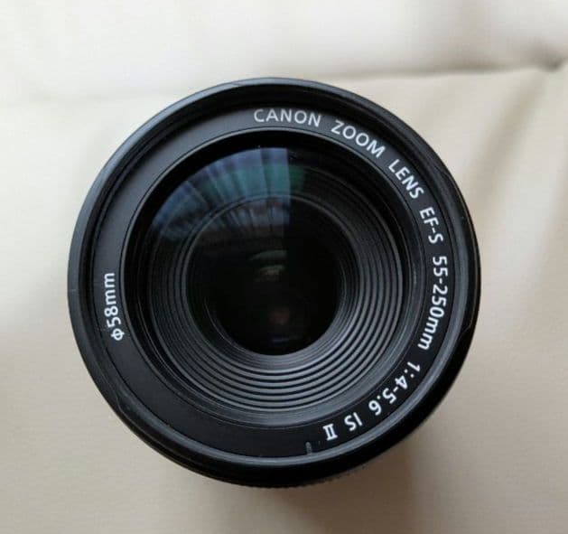 Canon kissx7 デジタル一眼レフカメラ 2本レンズ付き