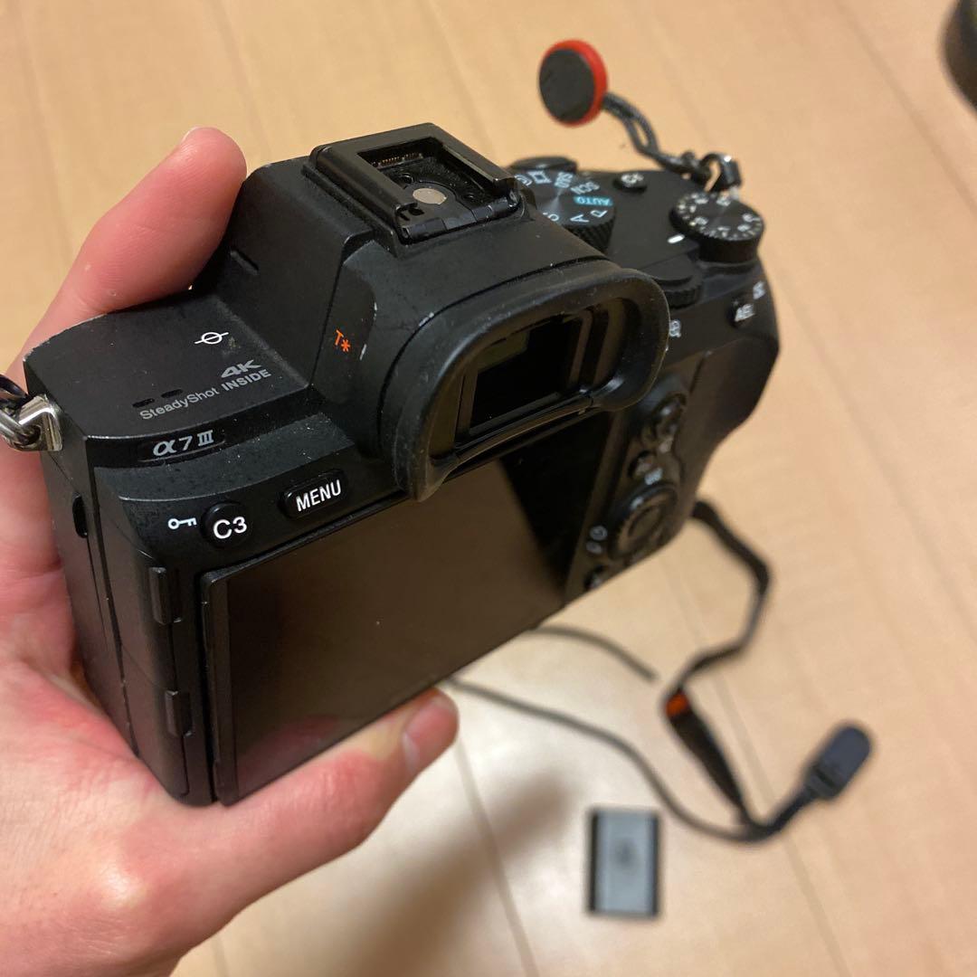 Sony α7 III ミラーレス一眼カメラ 本体