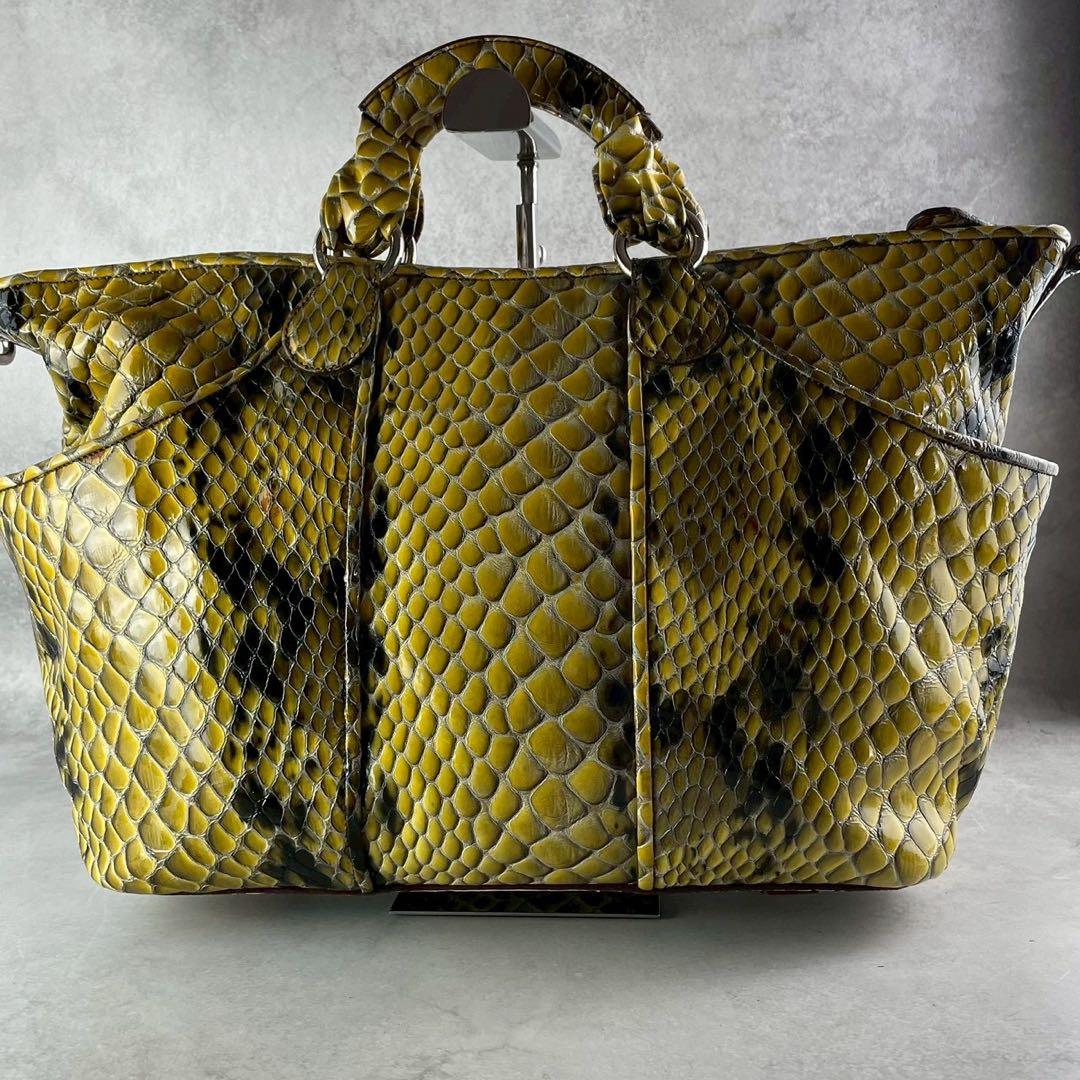 美品✨アルマーニ 2way ボストン ショルダーバッグ パイソン型押し 蛇柄