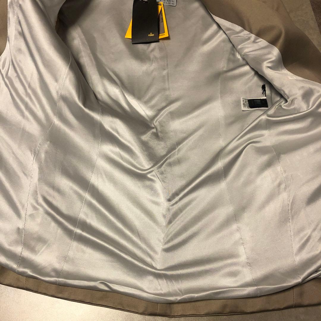 新品未使用　フェンディ　ジャケット　肩パッド