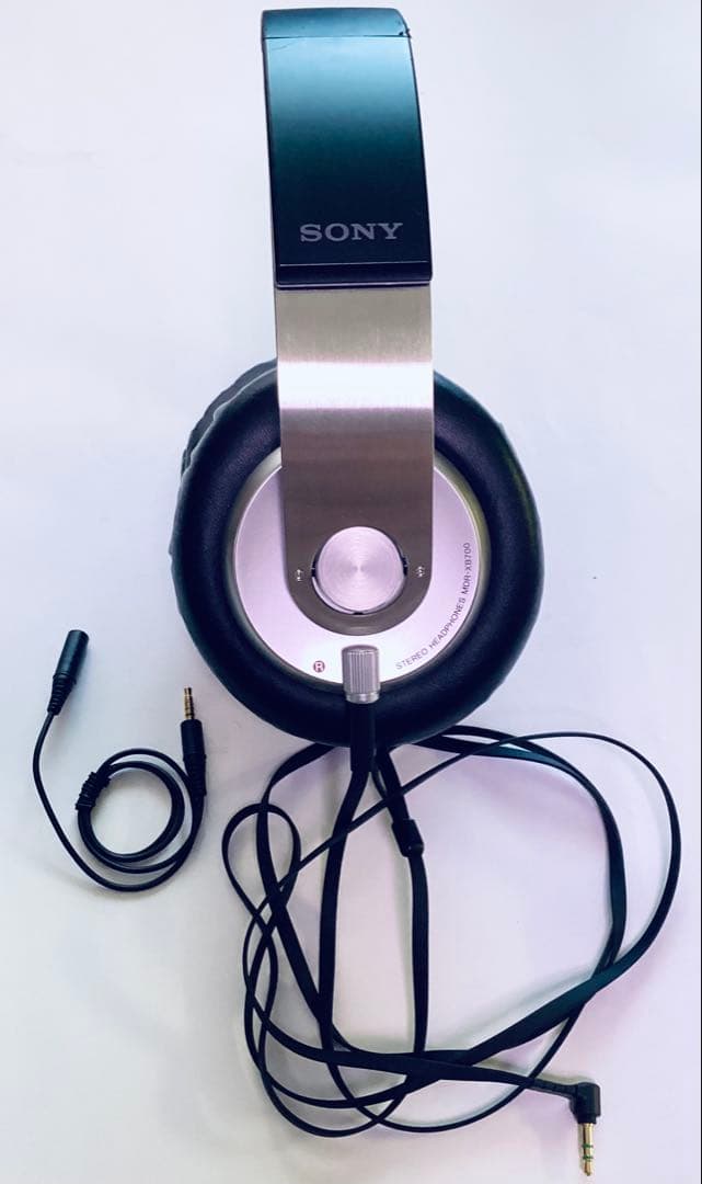 SONY EXTRA BASS 密閉型ヘッドホン MDR-XB700　有線