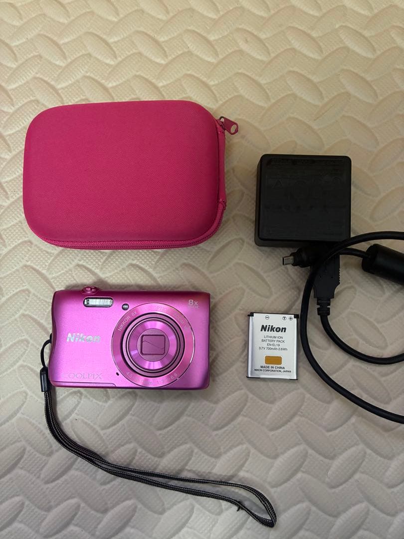 nikon&ニコン　s3700 デジタルカメラ